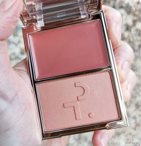 Patrick TA Double-Take Creme&Powder Blush DUO в оттенке She's blushing
