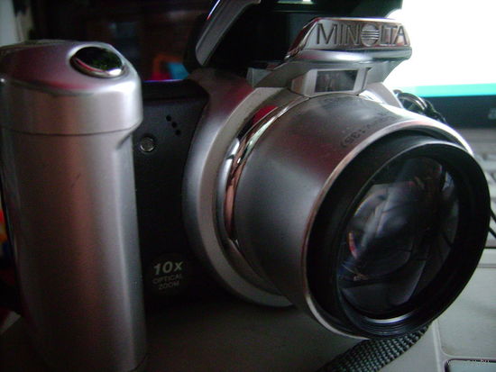 Konica Minolta DiMAGE Z1