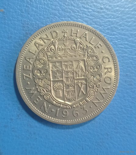 Новая Зеландия 1/2 кроны 1963 год королева Елизавета состояние