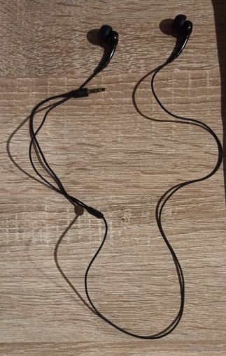 Наушники Сони Эриксон (странные)