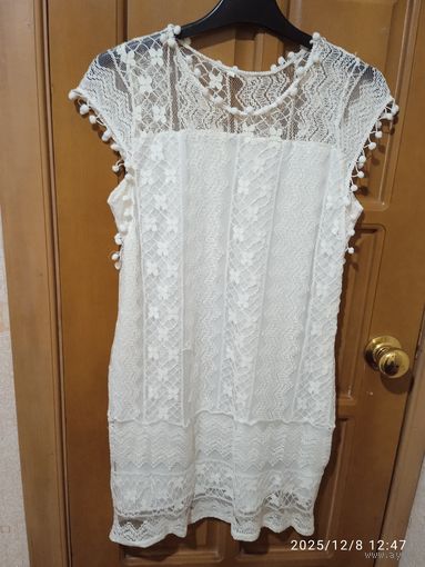 Платье кружевное  44размер