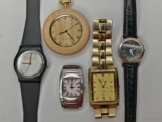 Часы Кварцевые в ремонт или на запчасти. Не проверены! Одним лотом 5 шт. С рубля