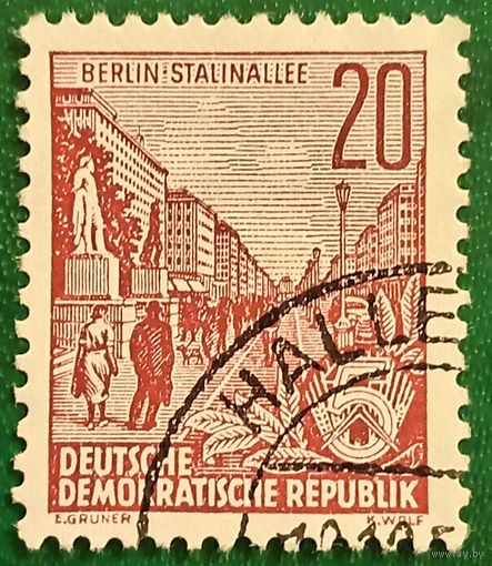 ГДР 1953. Сталиналлея ныне Карл-Маркс Аллея в Берлине