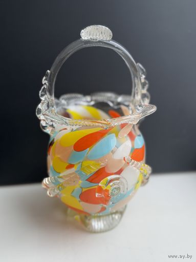 Конфетница ,фруктовница ,винтажная корзиночка