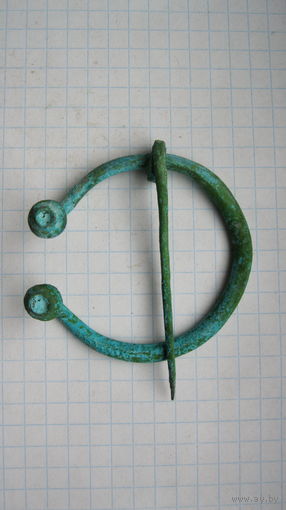 Застежка древняя. Бронза, литье.