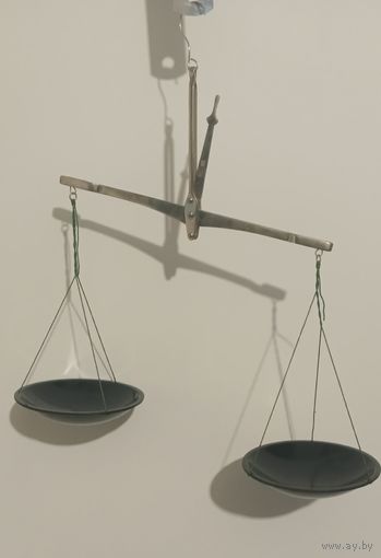 Лабораторные весы