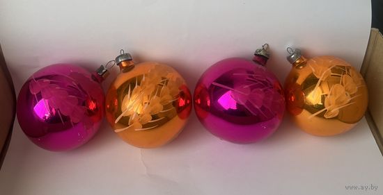 Ёлочная игрушка шар СССР цена за единицу К.14