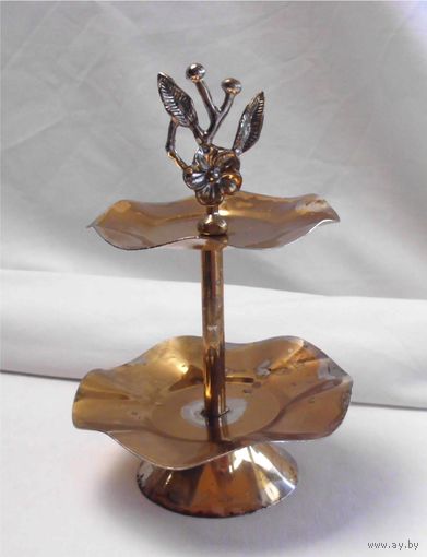 Конфетница Орешница Этажерка