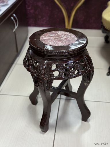 Столик подставка с мраморной столешницей