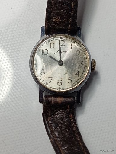 Часы механические Луч с рубля .