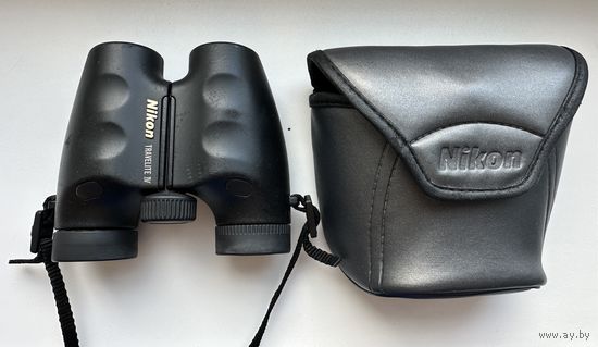 Бинокль компактный Nikon Travelite IV 8x23 + Чехол