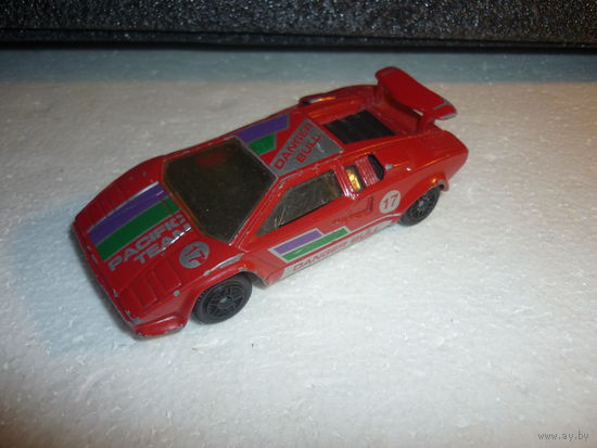 Модель авто YM9131. Lamborghini Countach. Старый Китай.1:43