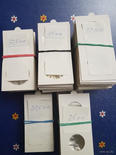 Холдеры Optima 50*50 мм для монет 25, 27.5, 30, 35, 37.5 мм, самоклеющиеся.