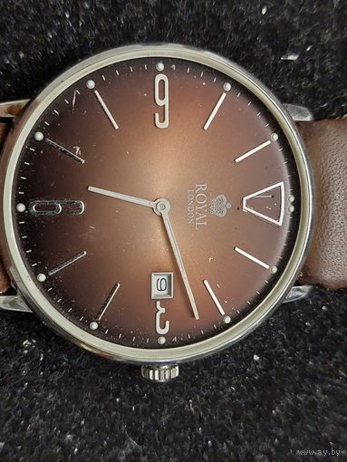 Наручные часы Royal London