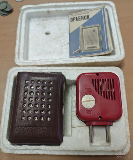 Малогабаритный радиоприемник Орленок. Нечастый. Сохран