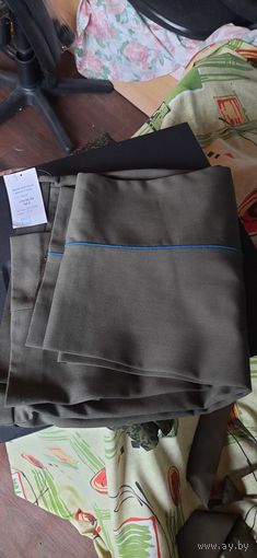 Брюки армейские оливкого цвета