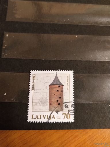 2000 Латвия мих 526 дорогая концовка архитектура (2-16)