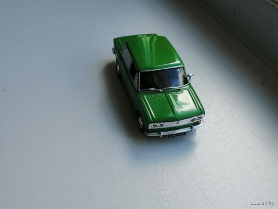 Автолегенда СССР Жигули 2103 DeAgostini 1:43