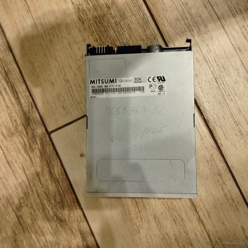 Дисковод FDD 3.5" MITSUMI D359M3D