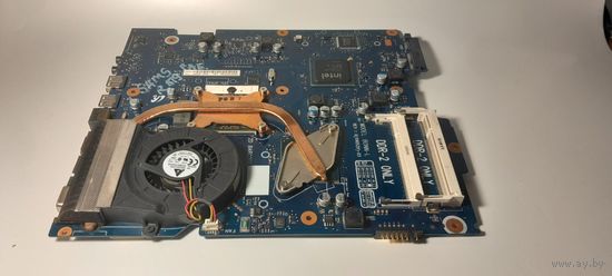 Материнская плата ноутбука SAMSUNG R 519. Рабочая