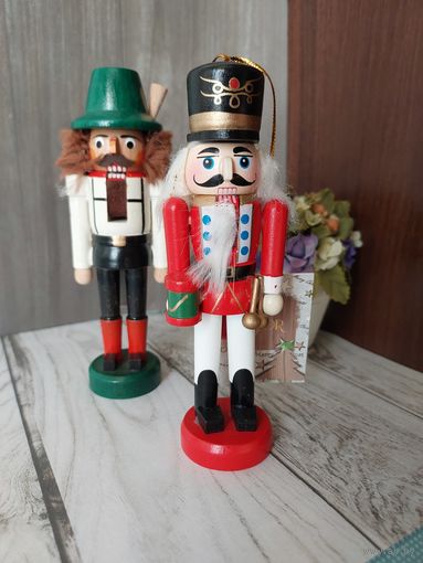 Винтажная игрушка Щелкунчик, дерево, Бельгия