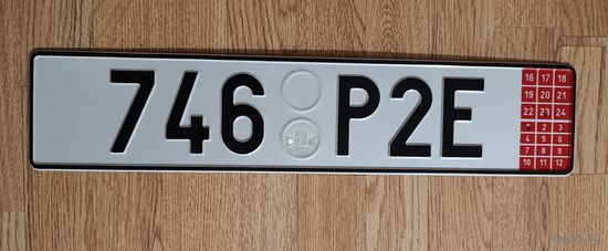 Автомобильный номер ( CZ ).