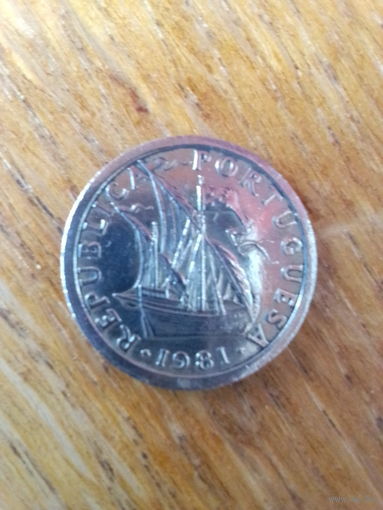 Монеты. Португалия 2.5 эскудо 1981 г.