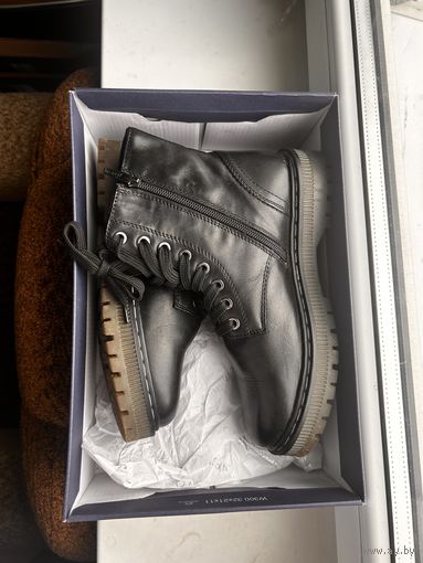 Ботинки женские