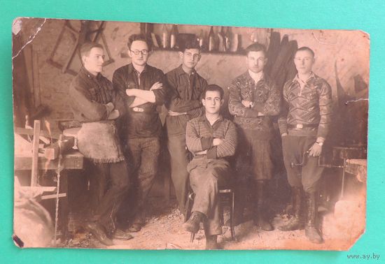 Фото "Артель", г. Лунинец, 1920-е гг.