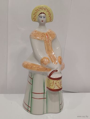 Все лоты с 1р.Девушка с ведром