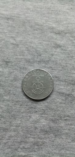 100 лир. Италия