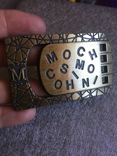 Пряга пряжка Moschino ( реплика?) ( Уточняйте наличие до выкупа лота!!!)