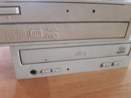 CD  ROM