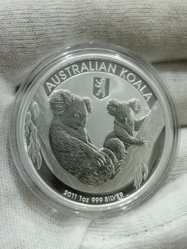 Австралия "Коала" 2011 г. Отметка "Берлинский медведь" Серебро "1 Oz".