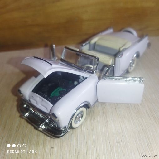 Винтаж.Packard Caribbean Convertible.Franklin Mint.1:43.