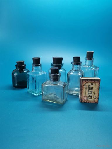 Бутылочка от чернил СССР. 6 шт. одним лотом.