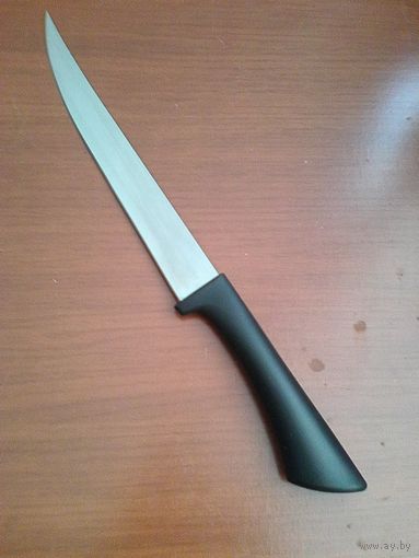 Кухонный Нож  - Длина 32 см - Длина Лезвия 20 см.