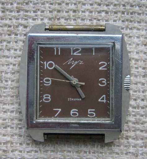 Часы. Луч 2209.