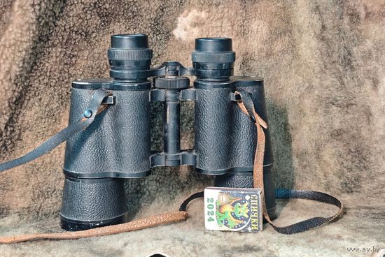 Бинокль , HUNTER  отличный , не двоит