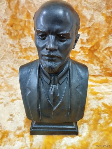Бюст Ленин (высота 20 см), металл. СССР