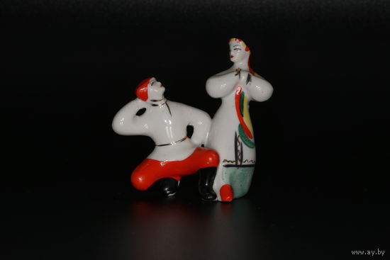 Фарфоровая статуэтка "Гопак" ЗХК