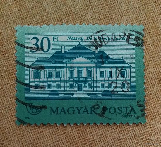 Марка Венгрия 1987 год Архитектура