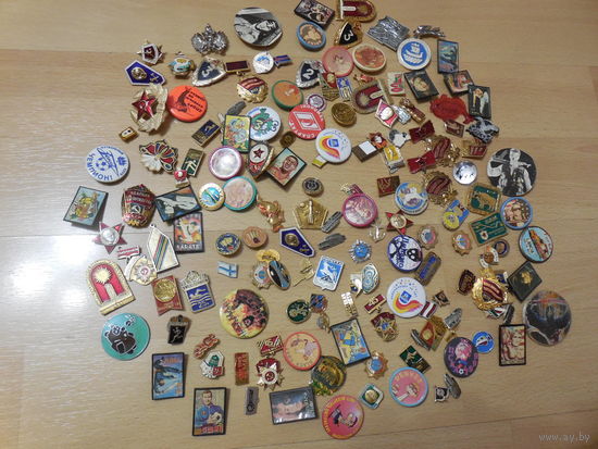 Значки СССР.