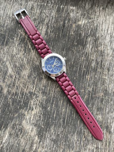 Часы Fossil ( Лот с рубля )
