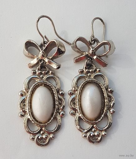 Серьги. Металл. Длина 5,5 см