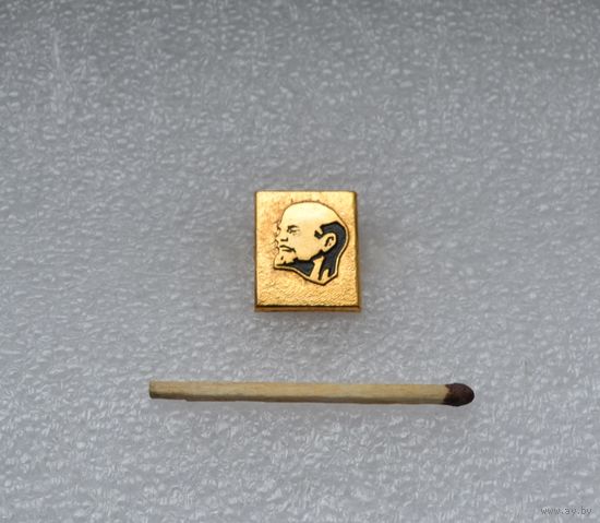 Ленин.
