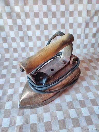 Утюг СССР, большой, рабочий