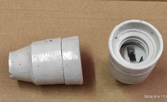 Патрон Е27 фарфор подвесной, 2 штуки с 1 рубля