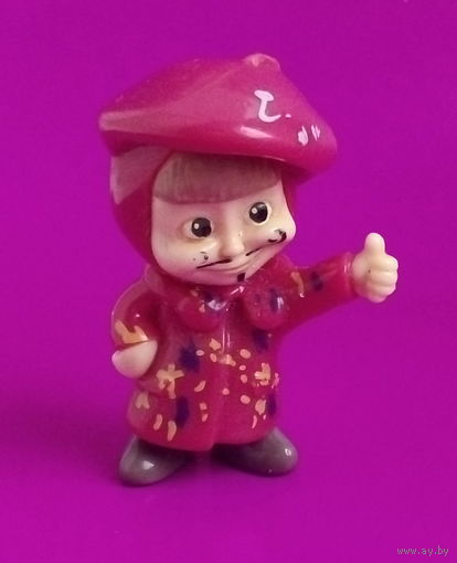 Киндер из серии "Маша и Медведь". 41.