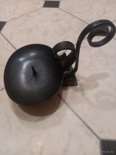 Подсвечник металлический